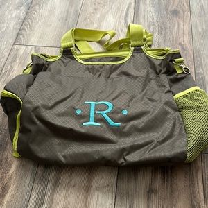 Thirty-one bag with monogrammed “R”
